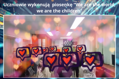 Uczniowie przedstawiają się tworząc mówiące avararki w ChatterPIX - 1