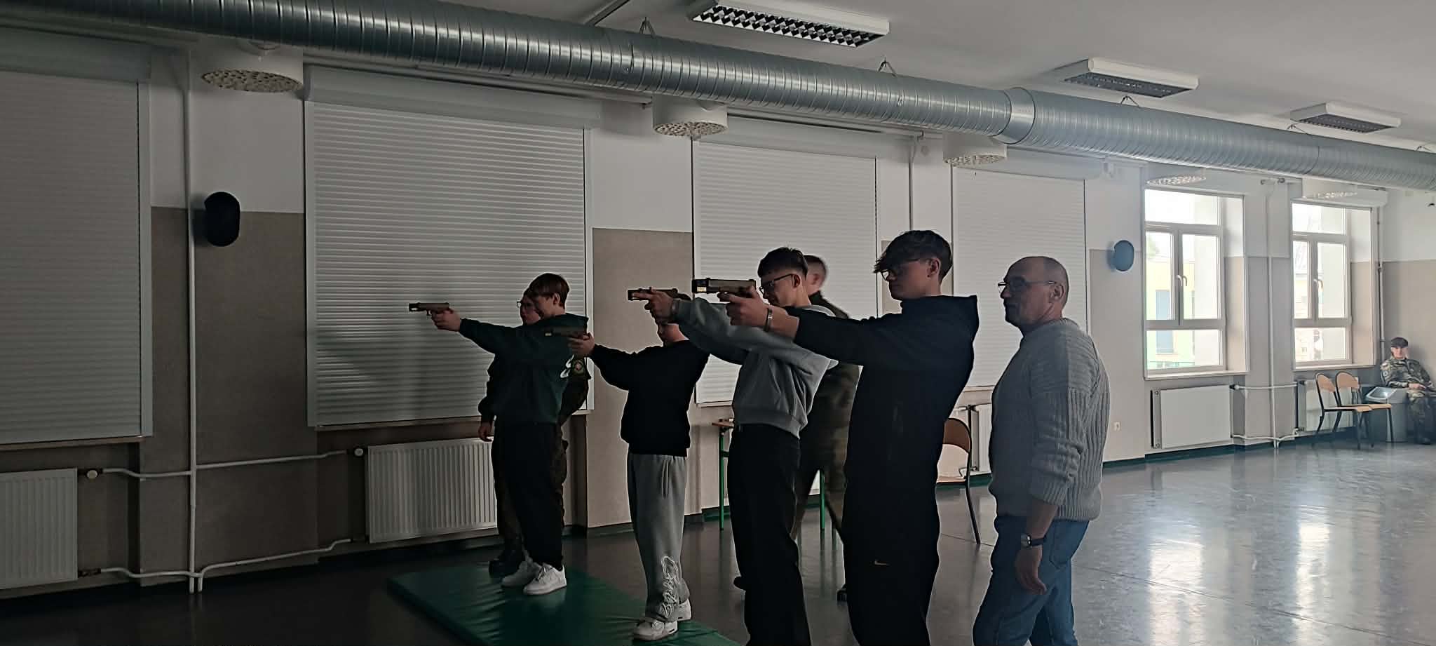 DZIEŃ OTWARTY W ZSZ NR 2 W WOJCIECHOWICACH DZIEŃ OTWARTY W ZSZ NR 2 W WOJCIECHOWICACH